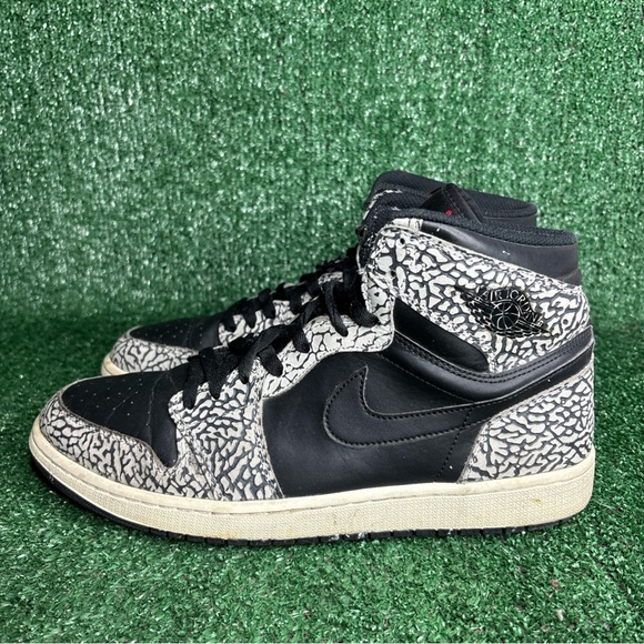 Size 12 - Air Jordan 1 Retro High Black Elephant - Picture 3 of 12